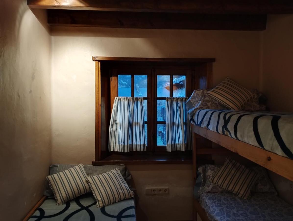 Esqui, Aigueestortes Y Boi-Tauell A Tus Pies En Ebrehogar Pla de l'Ermita Exteriör bild
