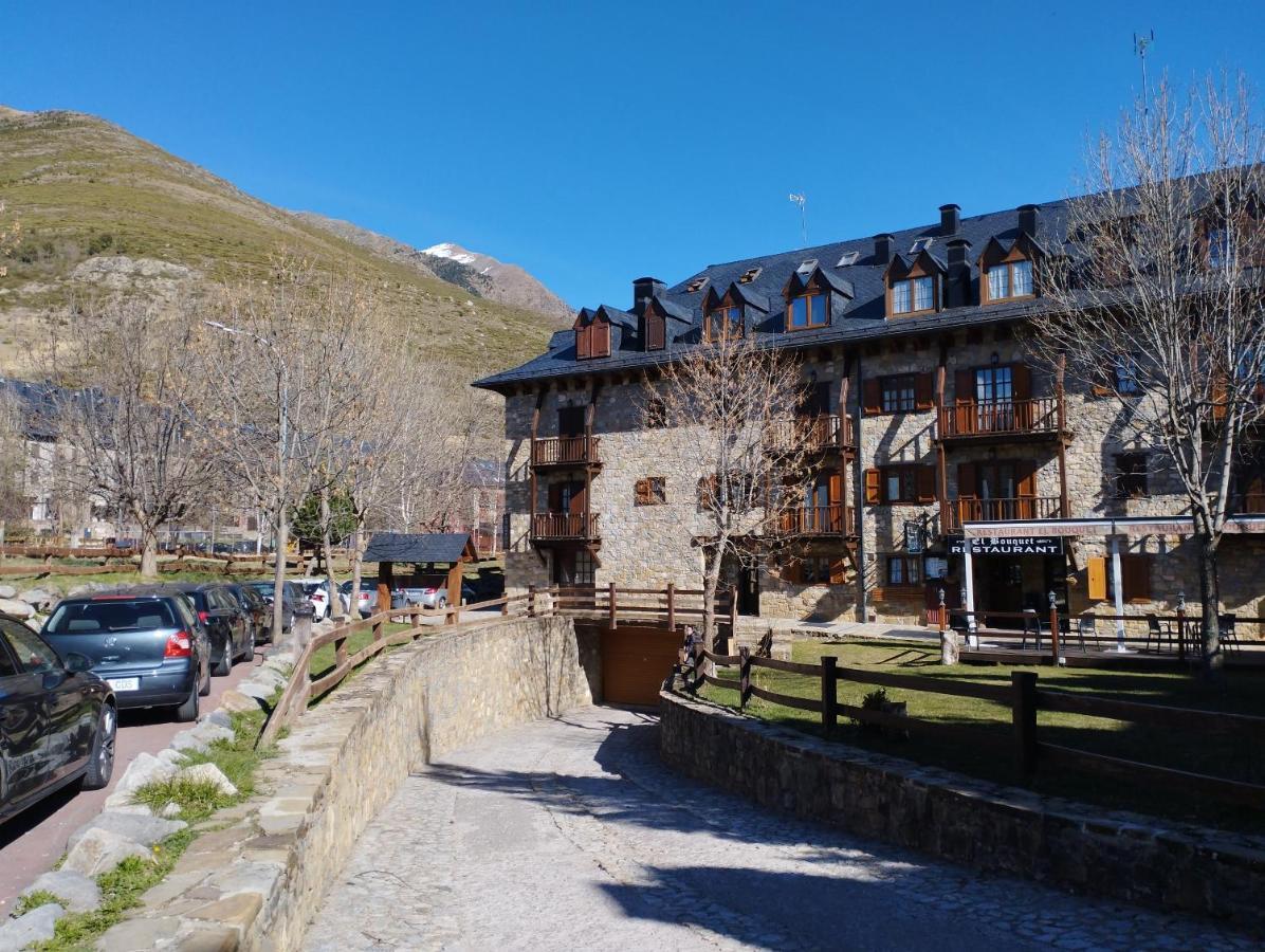 Esqui, Aigueestortes Y Boi-Tauell A Tus Pies En Ebrehogar Pla de l'Ermita Exteriör bild
