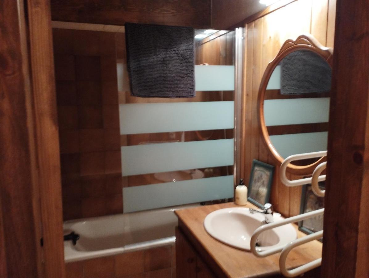 Esqui, Aigueestortes Y Boi-Tauell A Tus Pies En Ebrehogar Pla de l'Ermita Exteriör bild